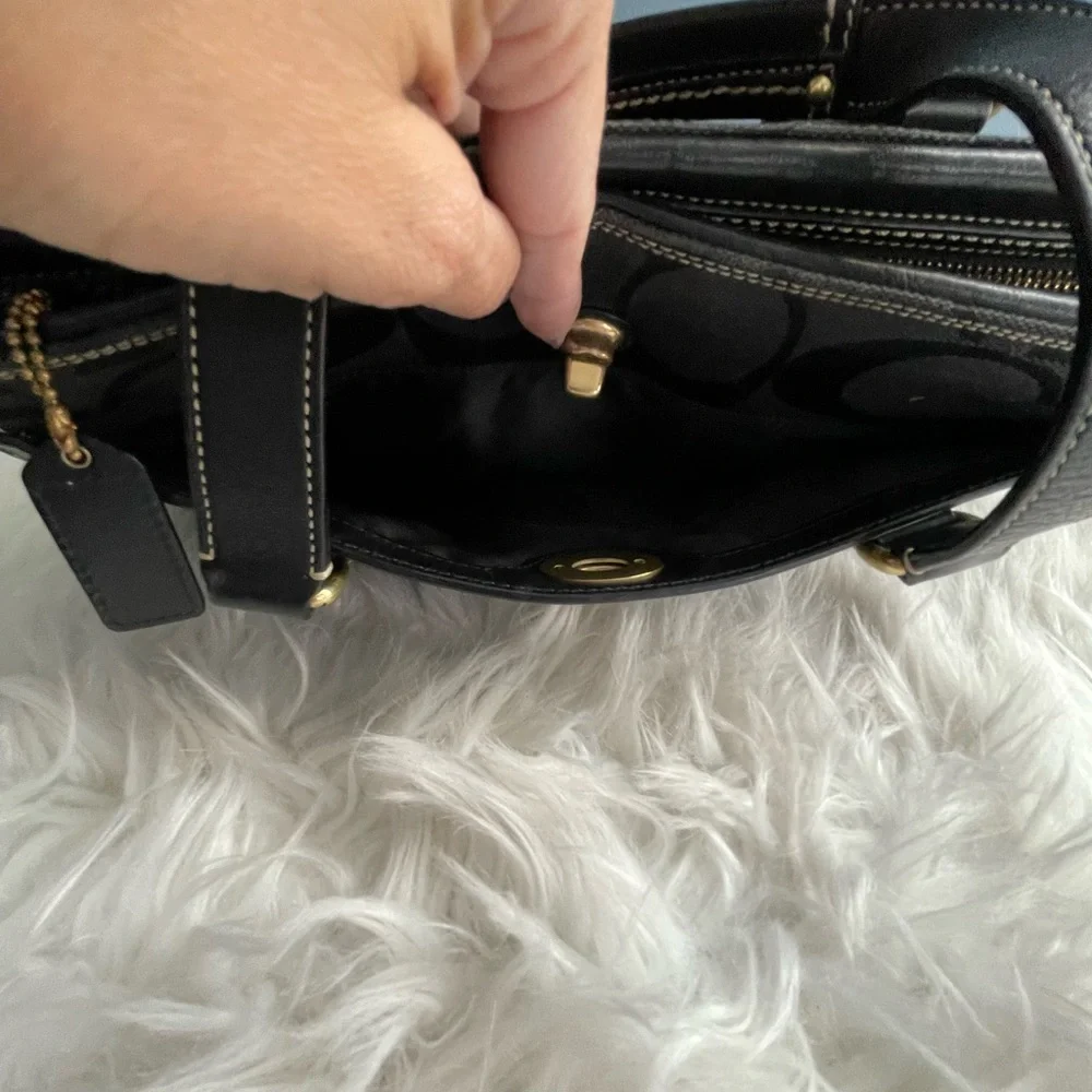 - ✨ COACH HAMPTON SIGNATURE BAG! Vintage - Picture 7 of 11